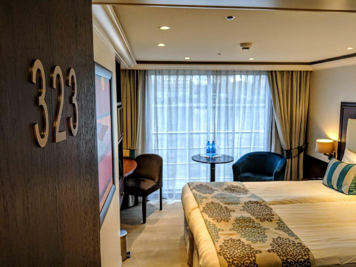 Select Ms Charles Dickens Neuss酒店 外观 照片